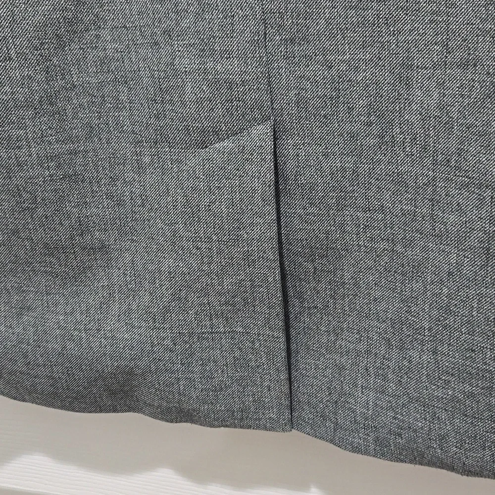 BDG women's gray, fully lined jacket, two front pockets,  button down. S…